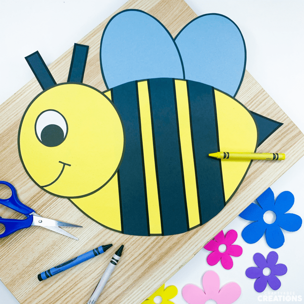 Bee craft from the spring crafts bundle.